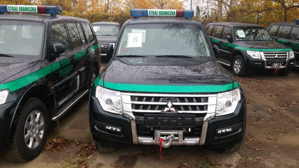 7453066-straz-graniczna-dostala-mitsubishi.jpg
