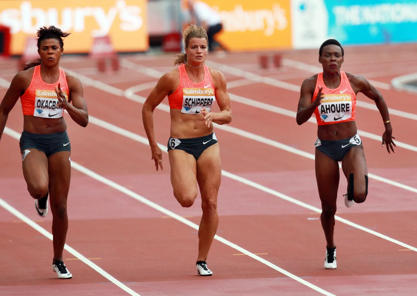 8014763-blessing-okagbare-dafne-schippers.jpg