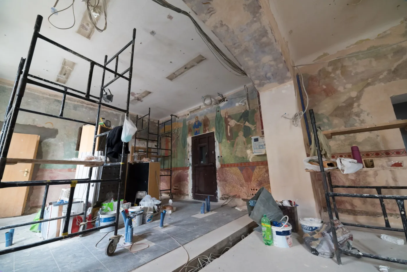 Wskrzeszenie Łazarza w policyjnej dyżurce