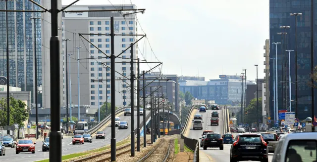 Zaczną budować, a centrum Warszawy stanie w korku. Te inwestycje sparaliżują stolicę