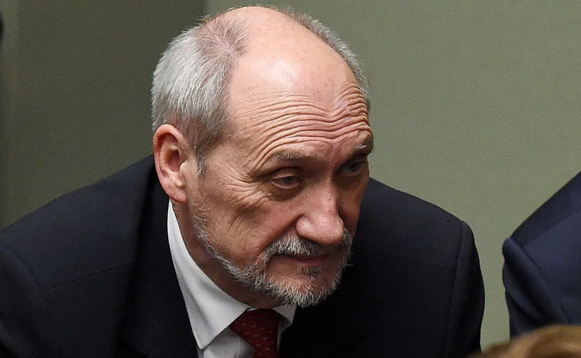 Minister obrony Antoni Macierewicz 