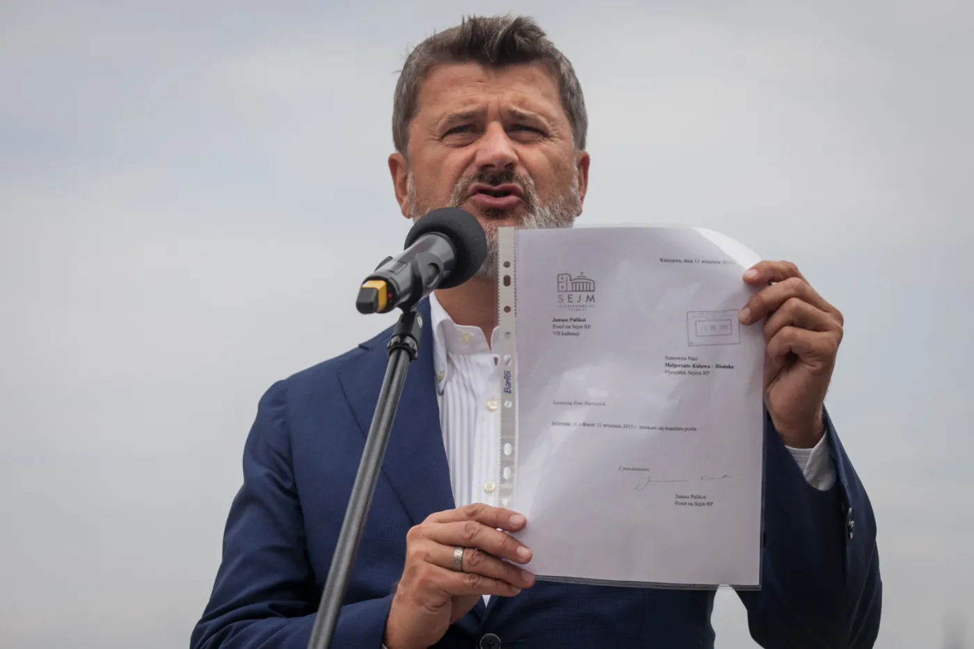 8199530-janusz-palikot-zrzekl-sie-mandatu.jpg