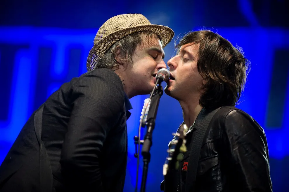 Pete Doherty i Carl Barat podczas występu na festiwalu Lollapalooza w Berlinie