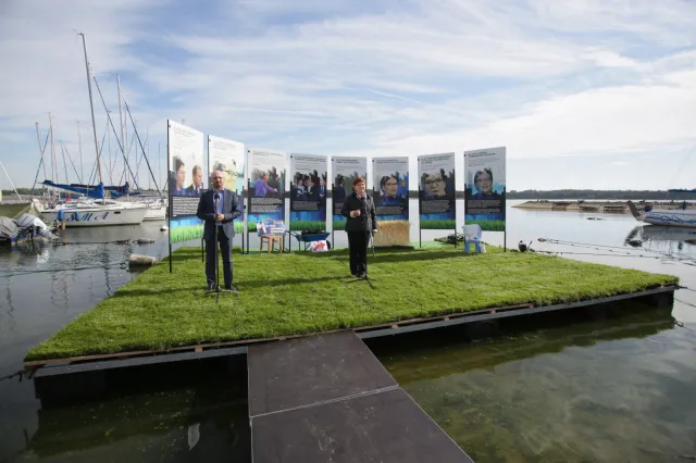 Mucha odpowiada Szydło: Nuda i brak konkretów. PiS chce nam zafundować zieloną wyspę z dykty