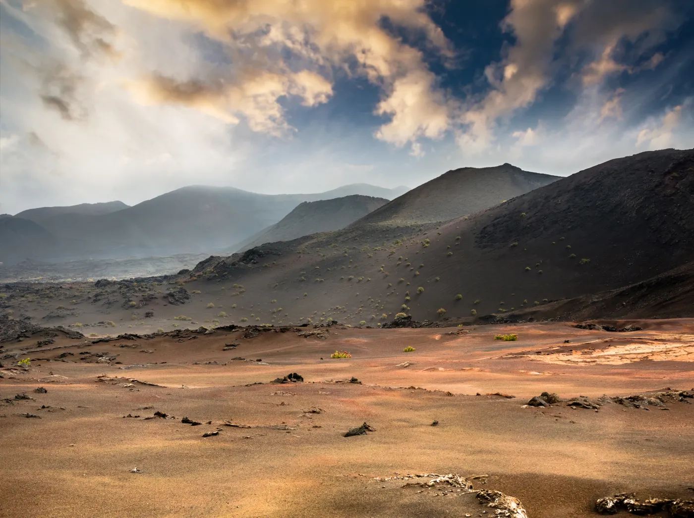 8276881-park-narodowy-timanfaya-lanzarote.jpg