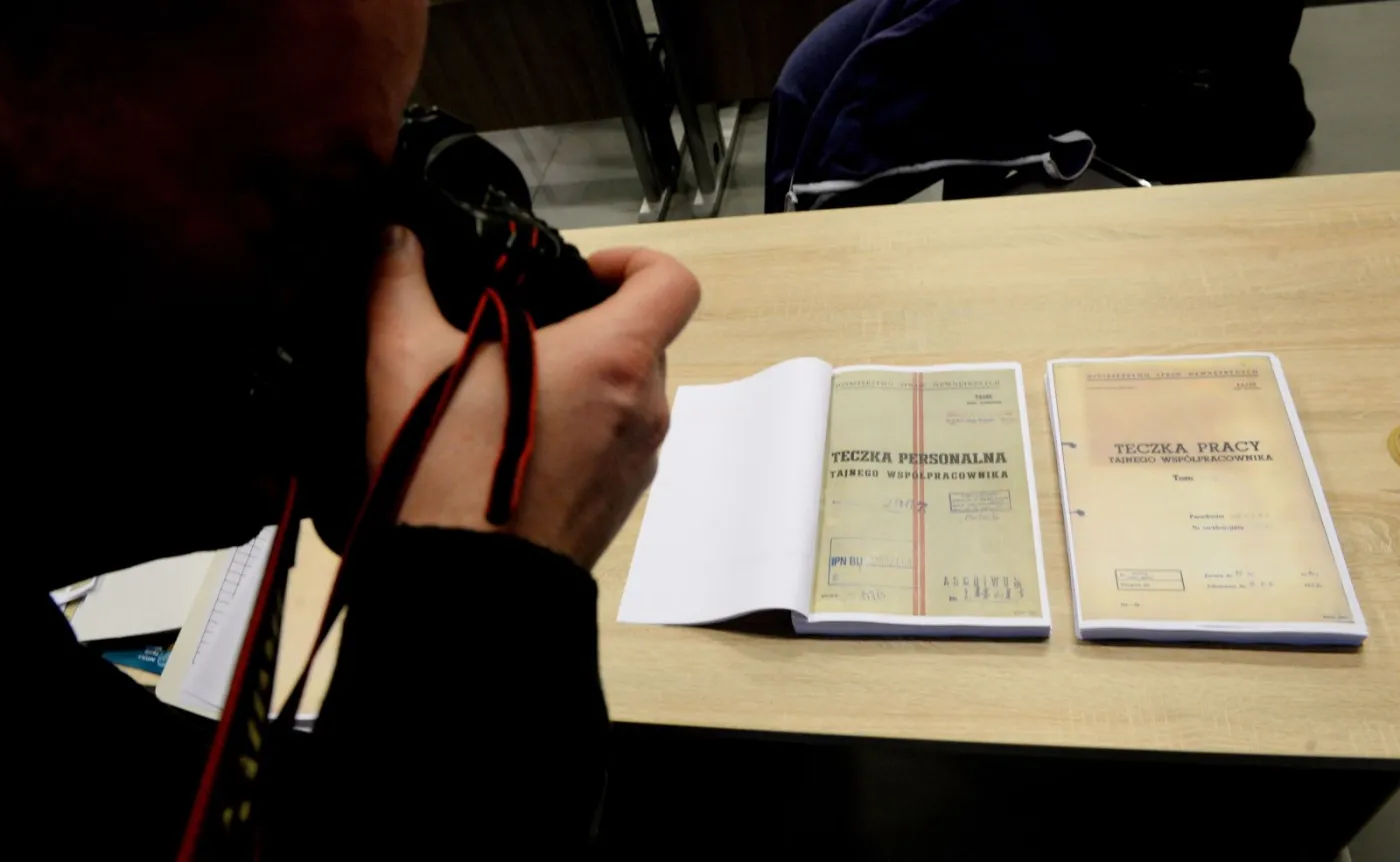 Pierwsza partia dokumentów z domu Czesława Kiszczaka, udostępniona przez IPN