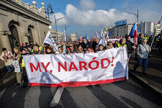 "To nie jest naród polski". PO chce ukarania posła PiS za słowa o uczestnikach marszu KOD