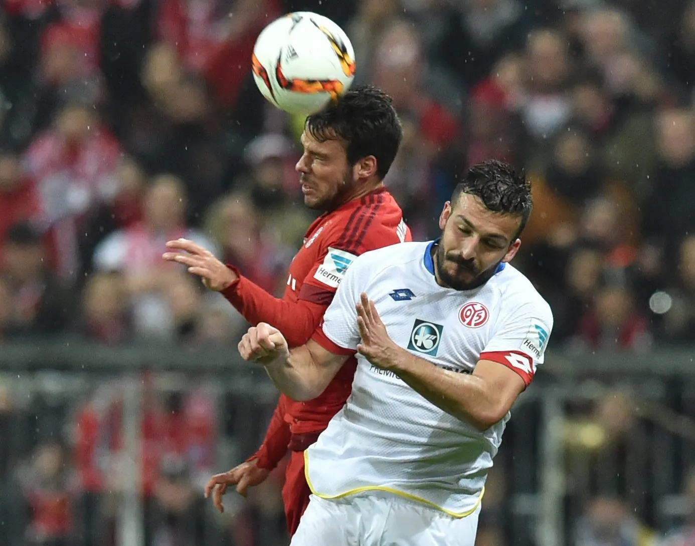 Juan Bernat i Gonzalo Giulio Donati 