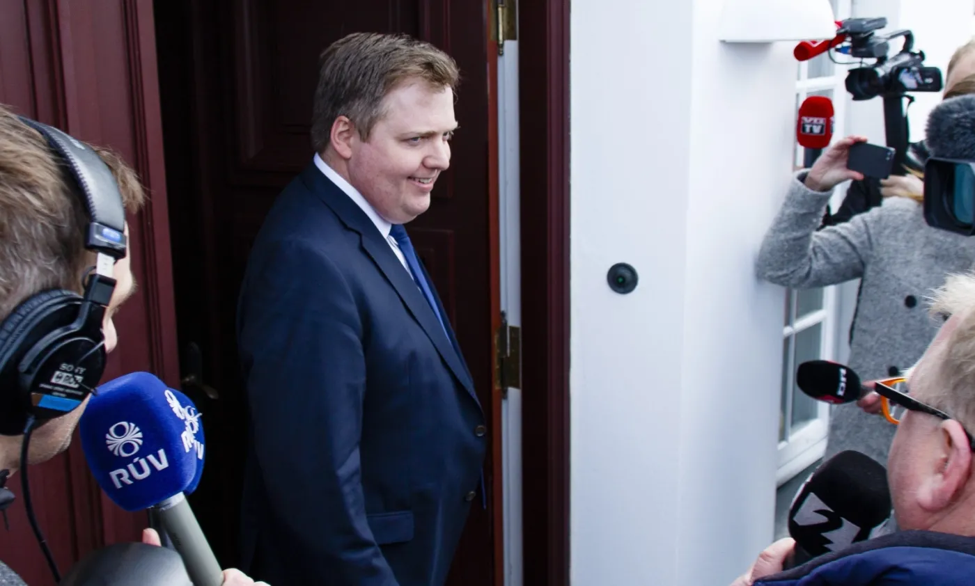 Pierwsza polityczna ofiara afery "Panama Papers". Tłumy na ulicach, premier do dymisji [ZDJĘCIA]