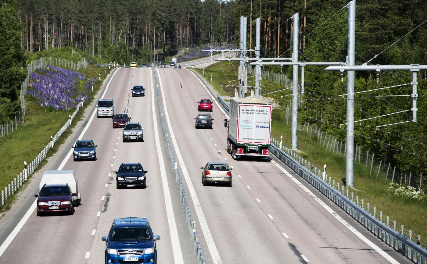 Odcinek testowy elektrycznej drogi uruchomiono pod koniec czerwca