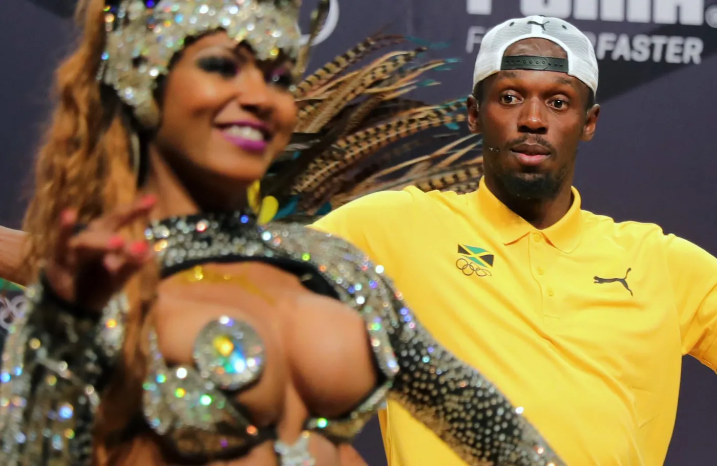 Usain Bolt w Rio de Janeiro tańczył sambę z pięknymi tancerkami