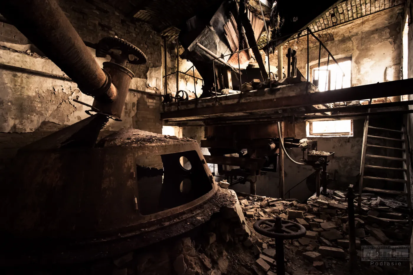 9099751-opuszczony-browar-glogera-w-jezewie.jpg