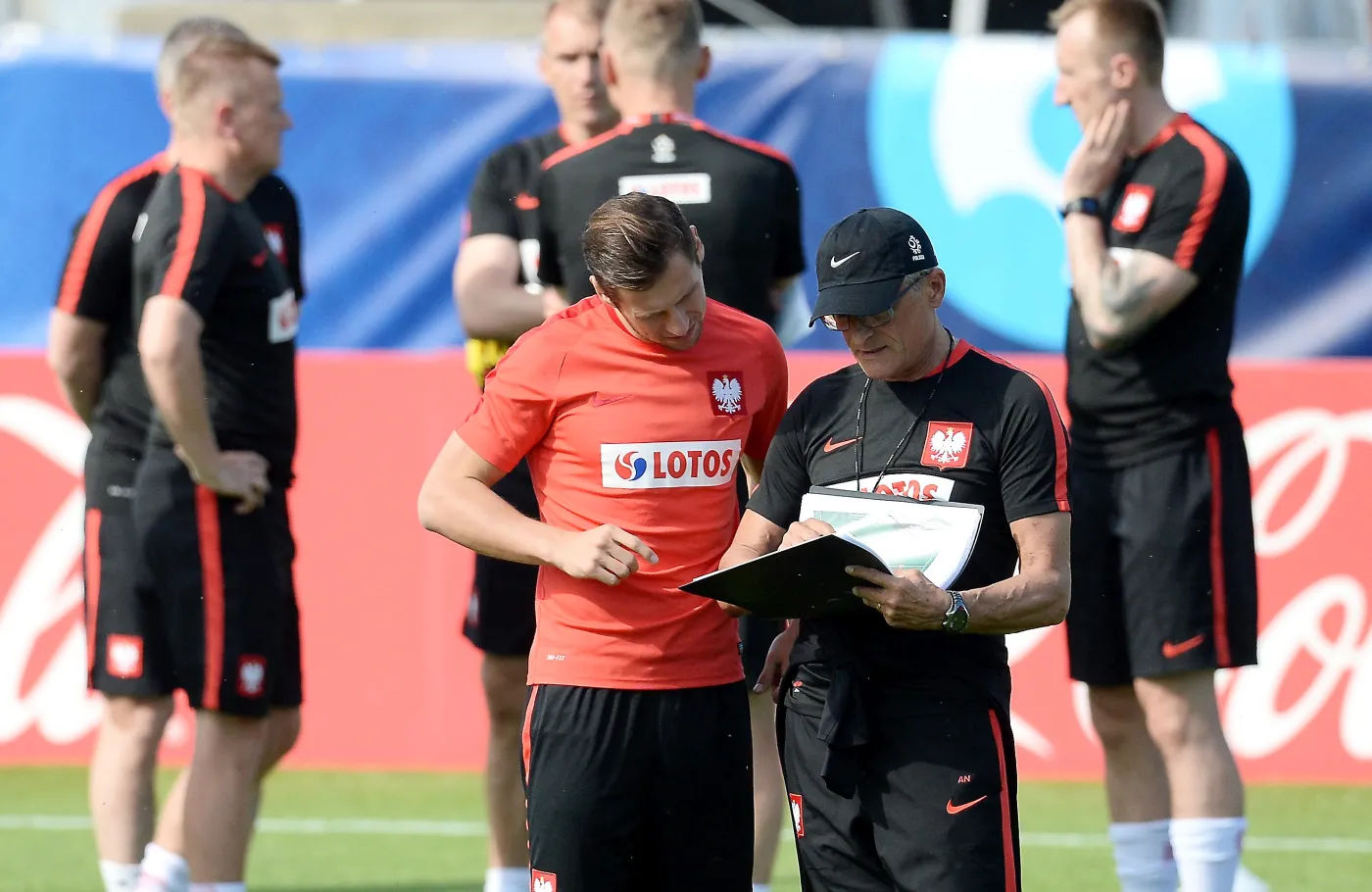 Euro 2016: Wolne przedpołudnie, obiad, sesja zdjęciowa, a wieczorem trening. Oto plany Polaków na czwartek