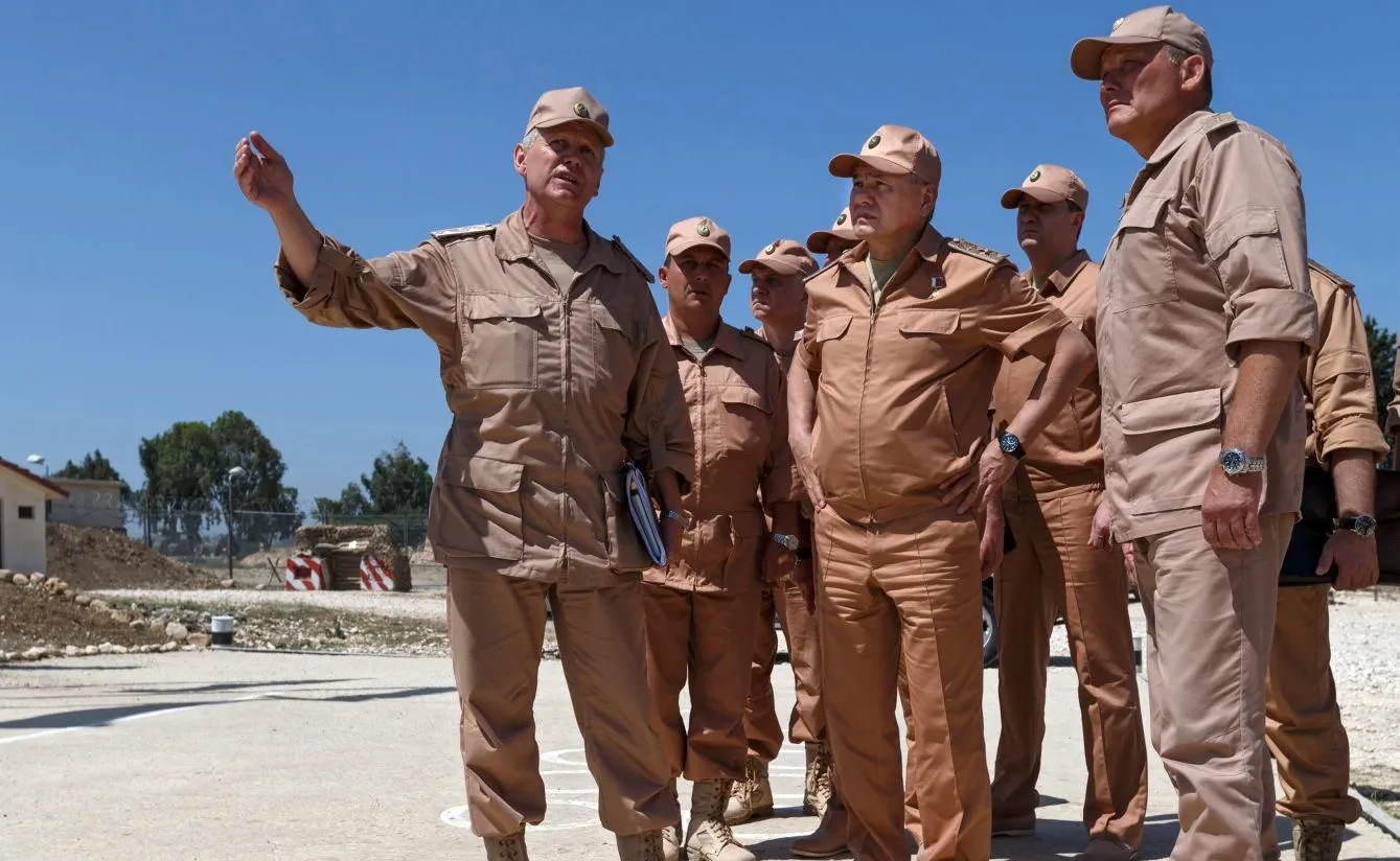 Rosyjski minister obrony, Siergiej Szojgu, odwiedził wojska w Syrii