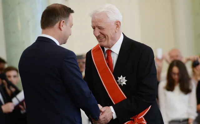 Rząd wysługuje się sympatykami faszyzmu? Mocna odpowiedź opozycjonistów na list do prezydenta