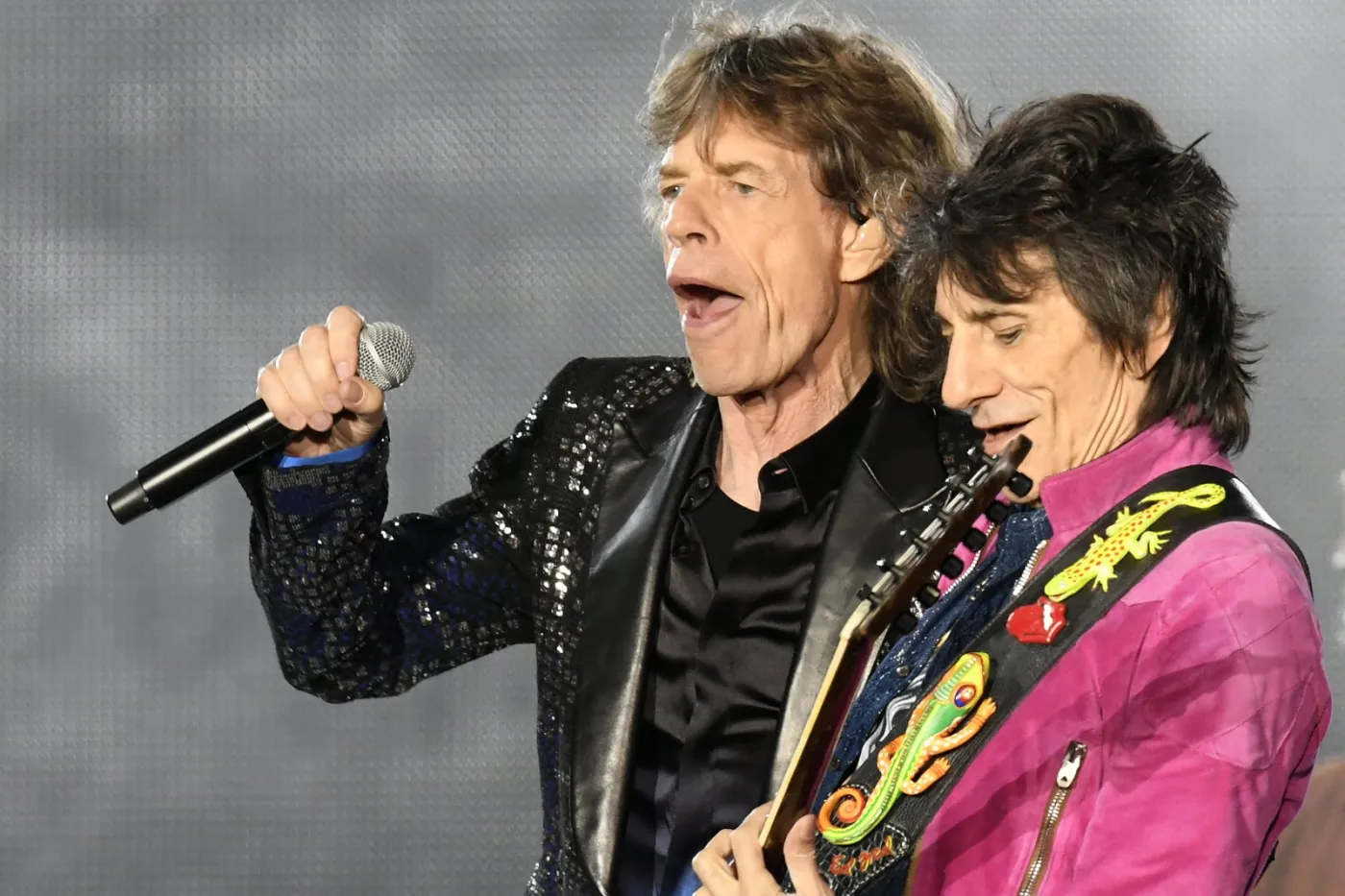 10449897-mick-jagger-oraz-ron-wood-podczas.jpg