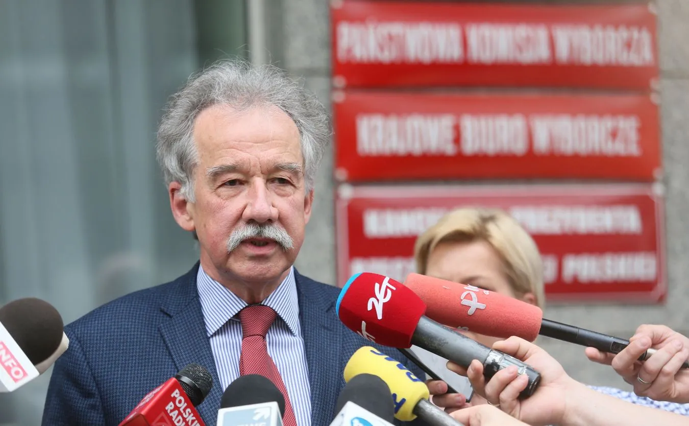 Przewodniczący Państwowej Komisji Wyborczej sędzia Wojciech Hermeliński