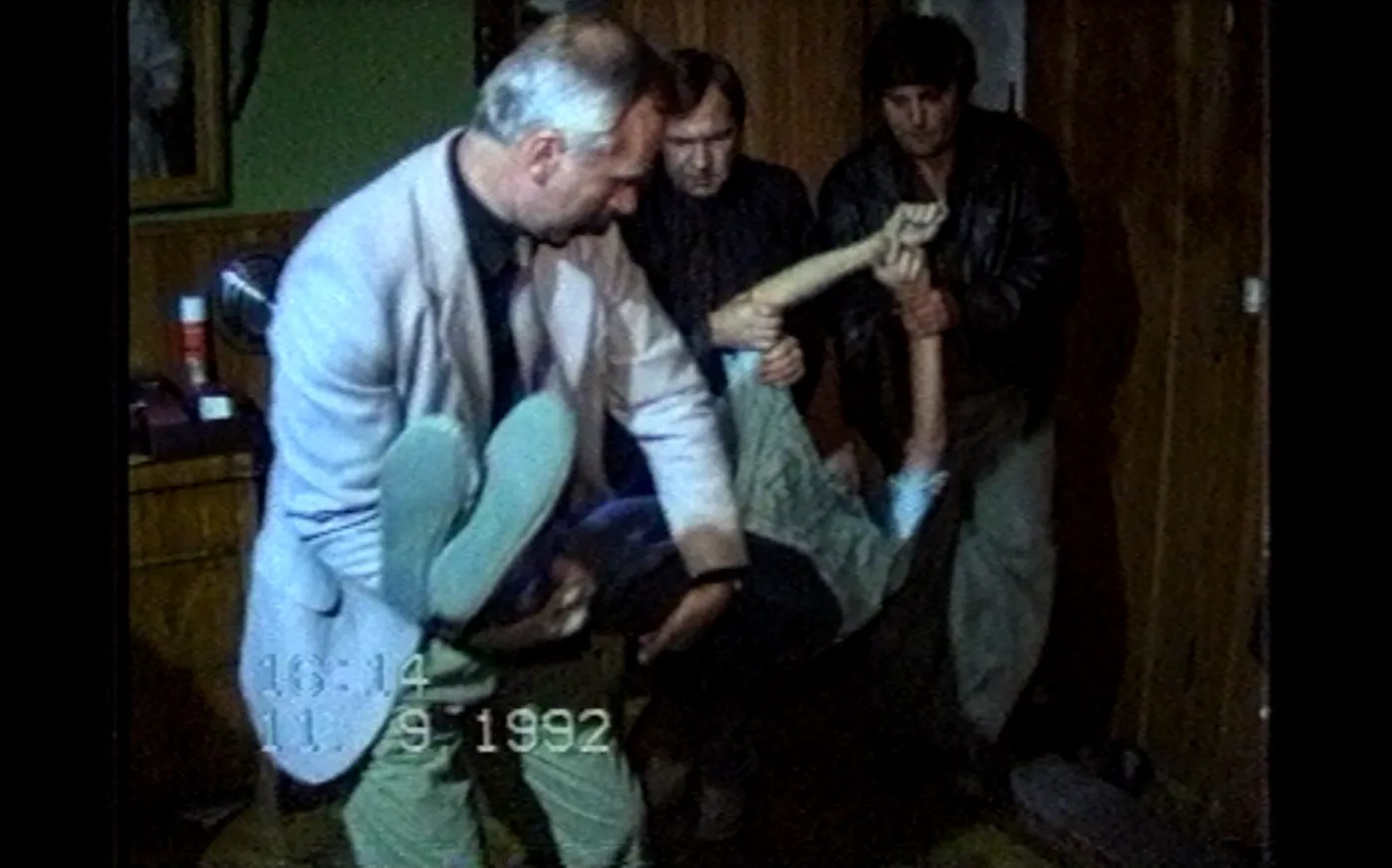 Zdjęcia z policyjnej wizji lokalnej w domu Jaroszewiczów