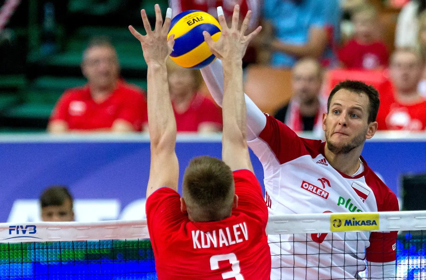 Bartosz Kurek (P) i Dmitrij Kowaliew (L)