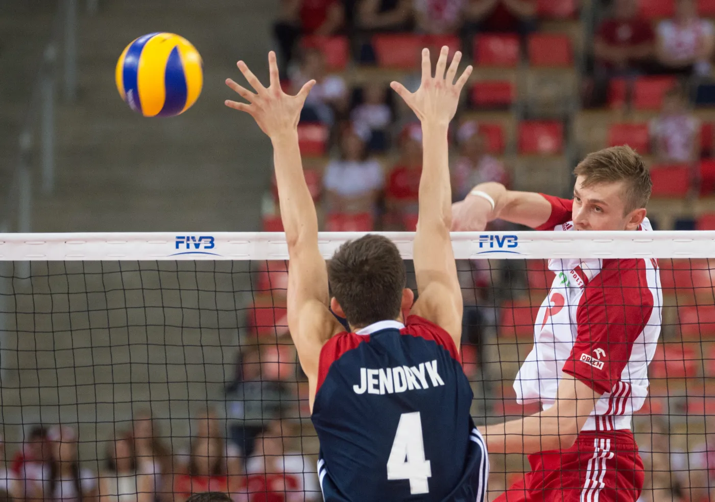 Mateusz Bieniek (P) i Jefrey Jendryk (L)