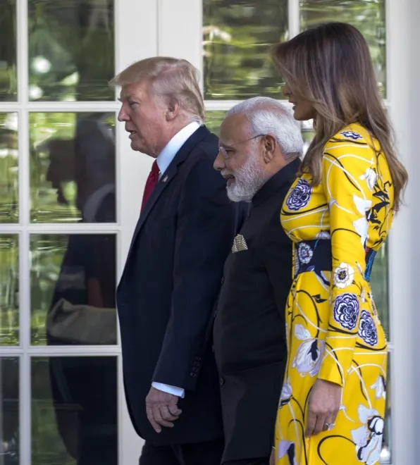 10265235-donald-trump-narendra-modi-melania.jpg