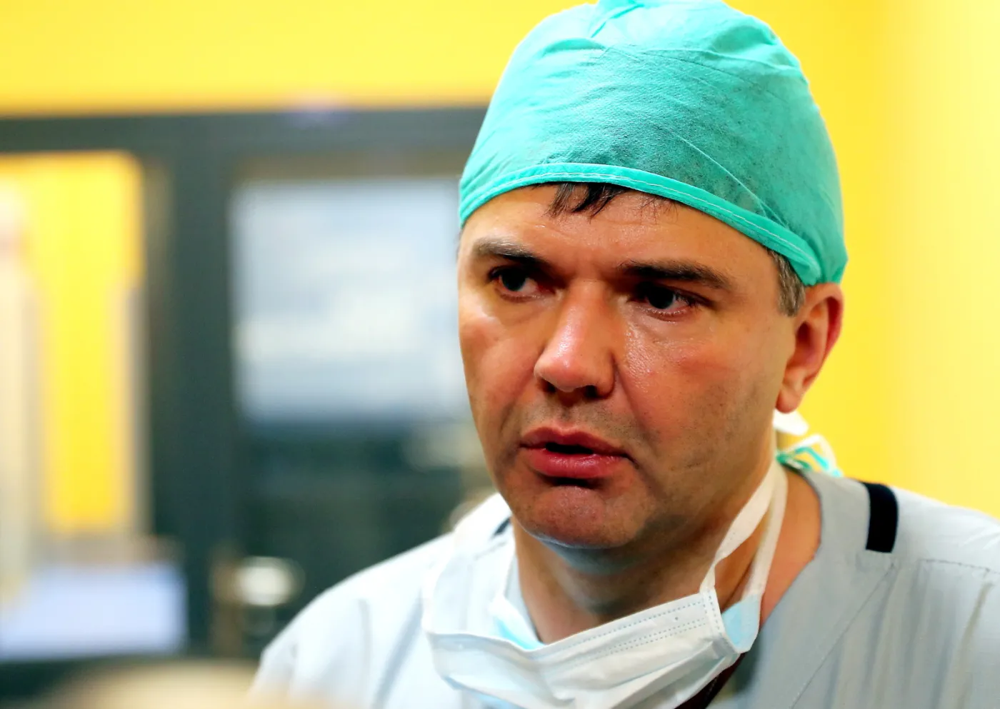 PROFESOR DARIUSZ DUDEK WSZCZEPIŁ NAJMNIEJSZY STYMULATOR SERCA