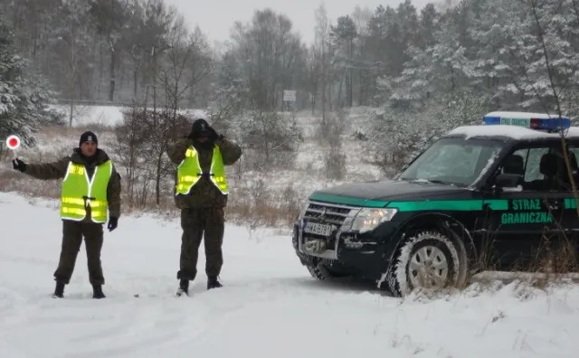 Bunt służb mundurowych. Domagają się tego, co obiecał im PiS