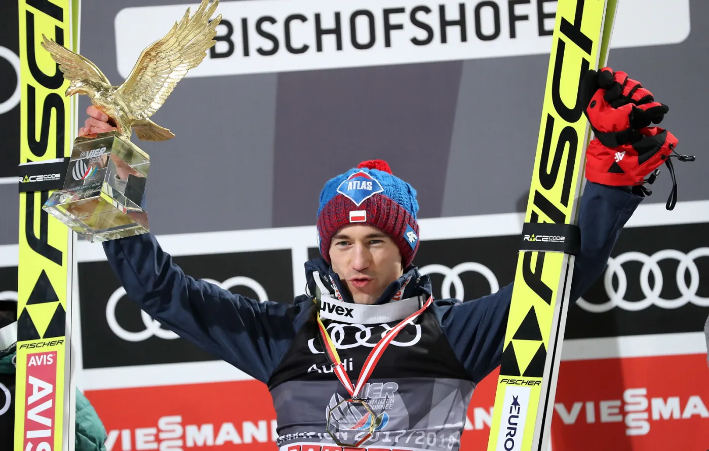 Kamil Stoch wygrał czwarty konkurs i cały Turnieju Czterech Skoczni