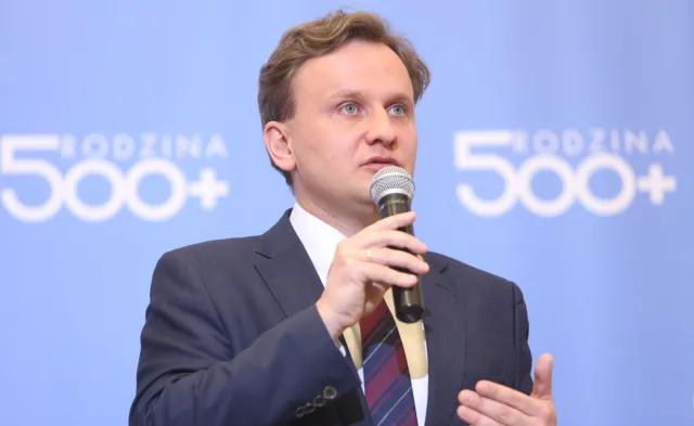 Bartosz Marczuk: Warto było umierać za 500+ [WYWIAD]