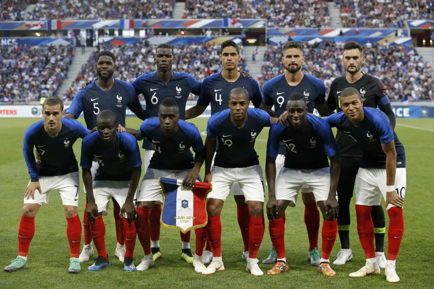 Samuel Umtiti, Paul Pogba, Raphael Varane, Olivier Giroud, Hugo Lloris, Antoine Griemann, Ngolo Kante,Djibril Sidibe, Benjamin Mendyand Kylian Mbappe