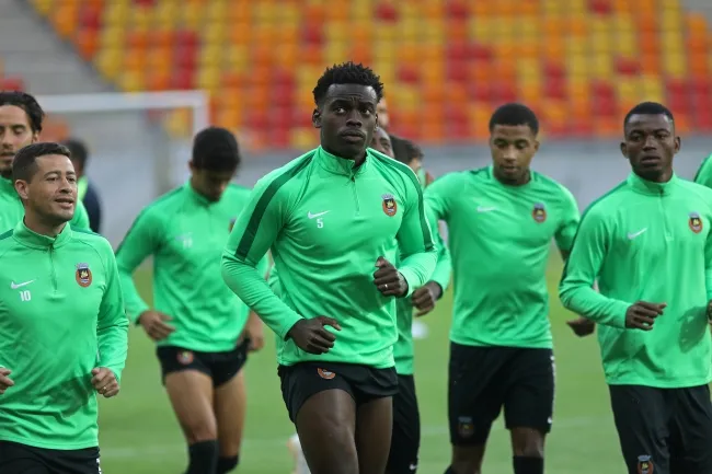 Piłkarze Rio Ave podczas treningu na stadionie Jagielloni