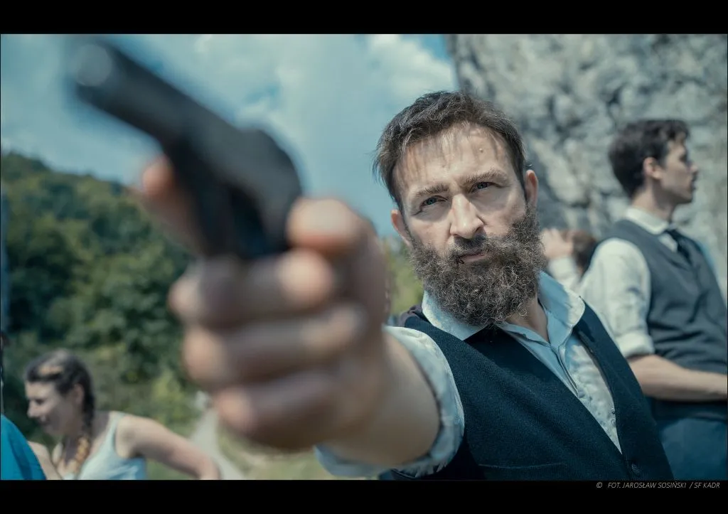 Kadr z filmu "Piłsudski" - reżyseria Michał Rosa. W roli marszałka Jarosław Sosiński.