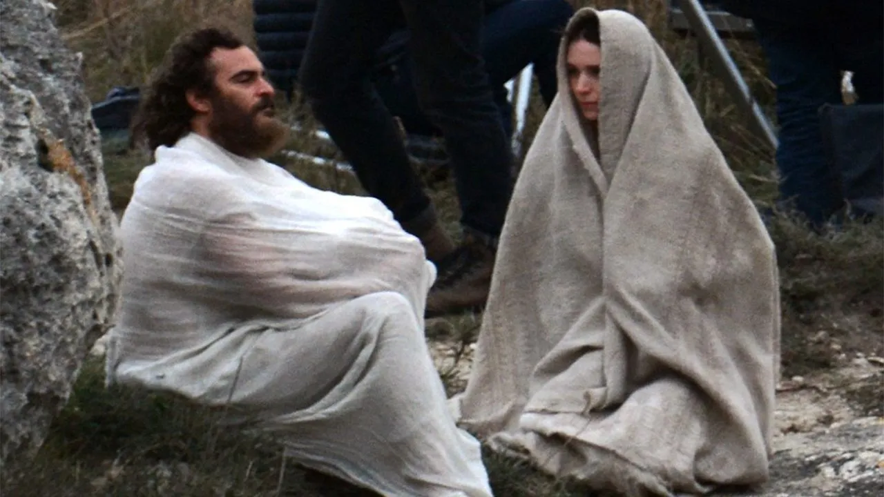 Joaquin Phoenix oraz Rooney Mara w filmie "Maria Magdalena"