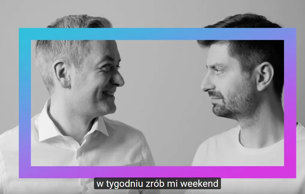 Robert Biedroń i Krzysztof Śmiszek w teledysku MoMo