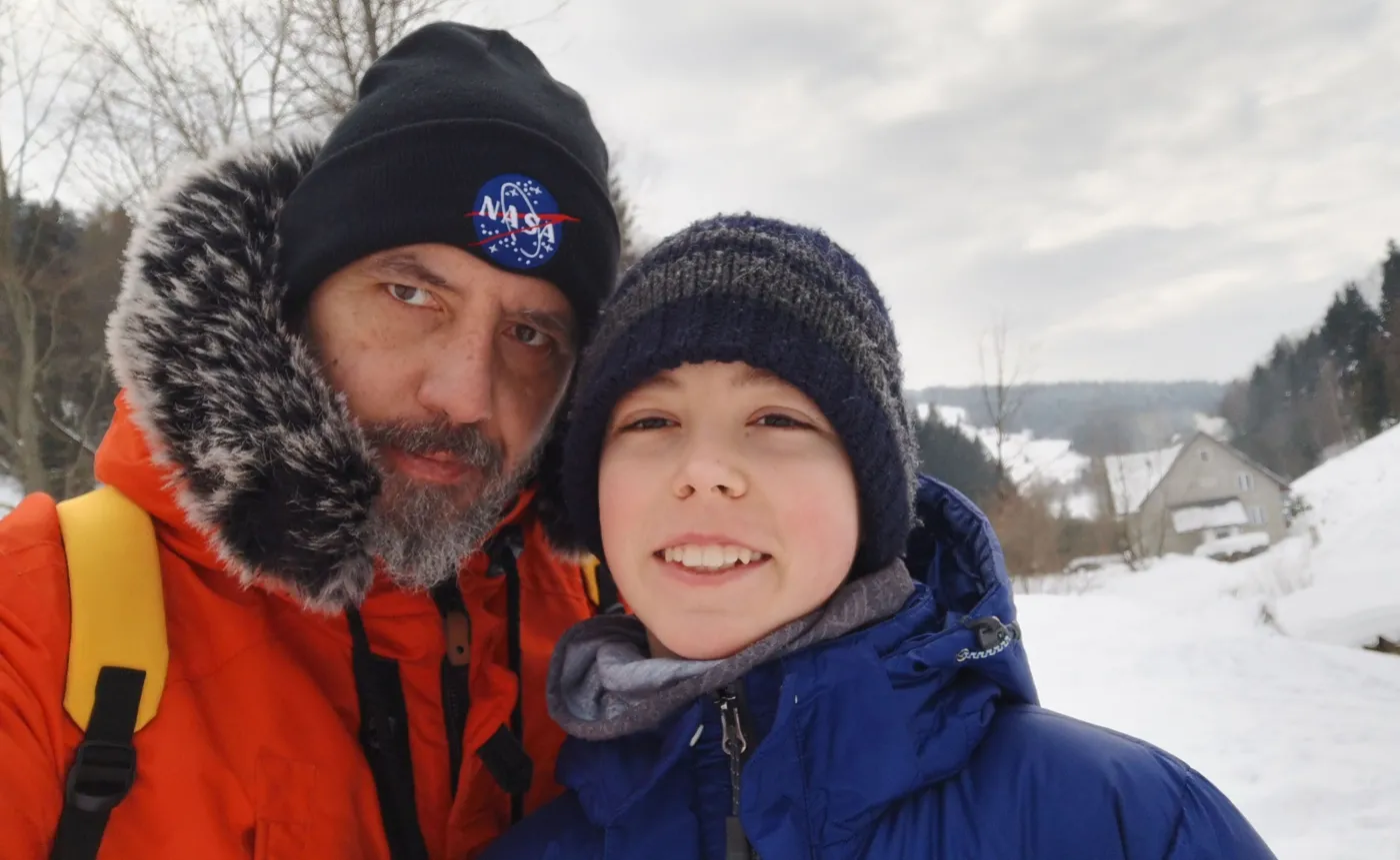 12145576-zdjecie-selfie-wykonane-huaweiem.jpg