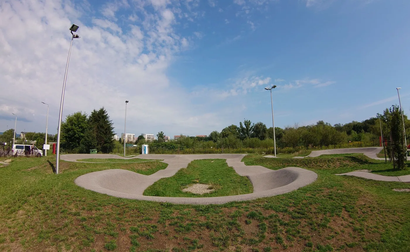 12549518-zdjecie-wykonane-smartfonem-sony.jpg