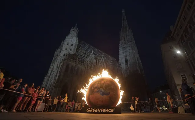 Dyrektor Greenpeace Polska: Nie jestem ekoterrorystą. Jesteśmy o krok od katastrofy klimatycznej