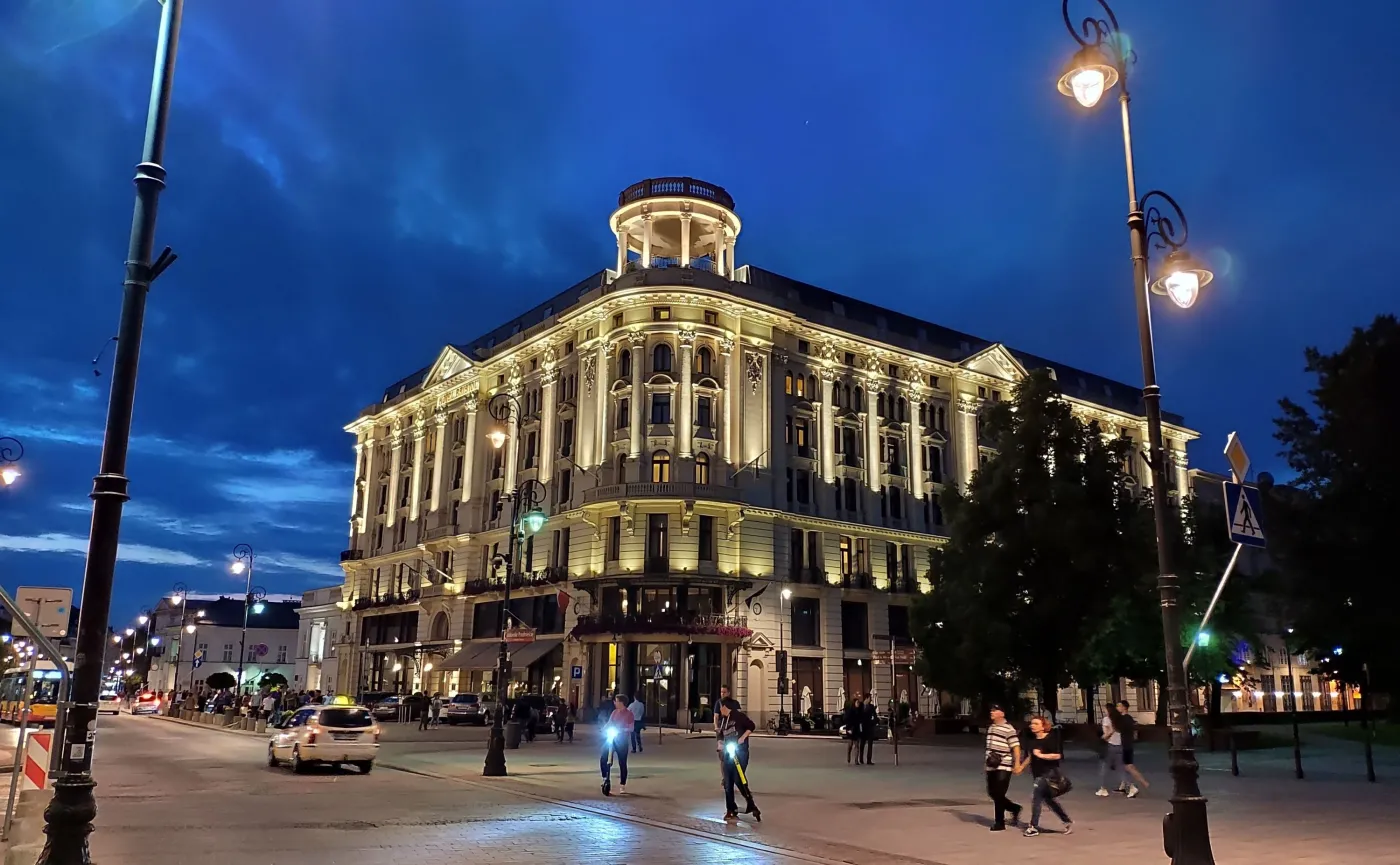 12393600-zdjecie-wykonane-xiaomi-mi-8-pro.jpg