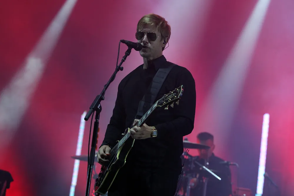 12440407-interpol-na-festiwalu-open-er-2019.jpg