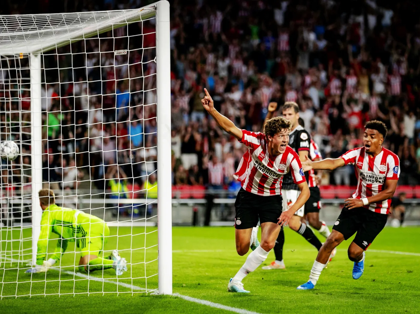 Mecz PSV z FC Basel w eliminacjach Ligi Mistrzów