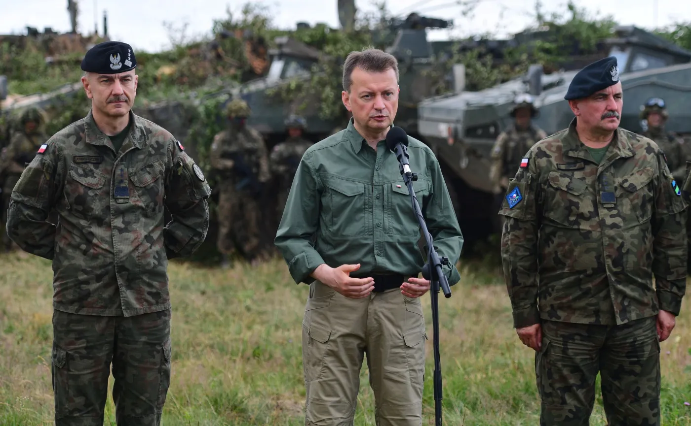 Dwuwładza w polskim wojsku. Najważniejsi generałowie są radykalnie skonfliktowani