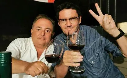 Wojewódzki imprezuje w Chorwacji z Makłowiczem. Razem poszli też głosować