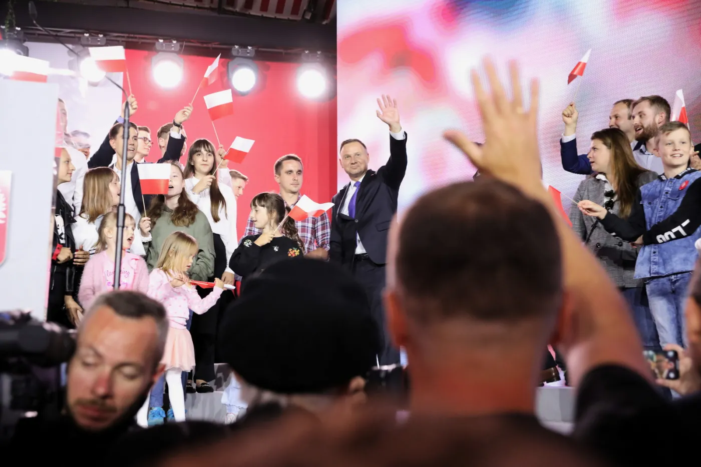 Duda wygrał wśród rolników, robotników, emerytów i bezrobotnych