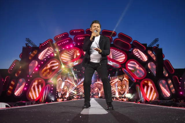 To może być hit tego roku. Martyniuk chce zaśpiewać z Górniak