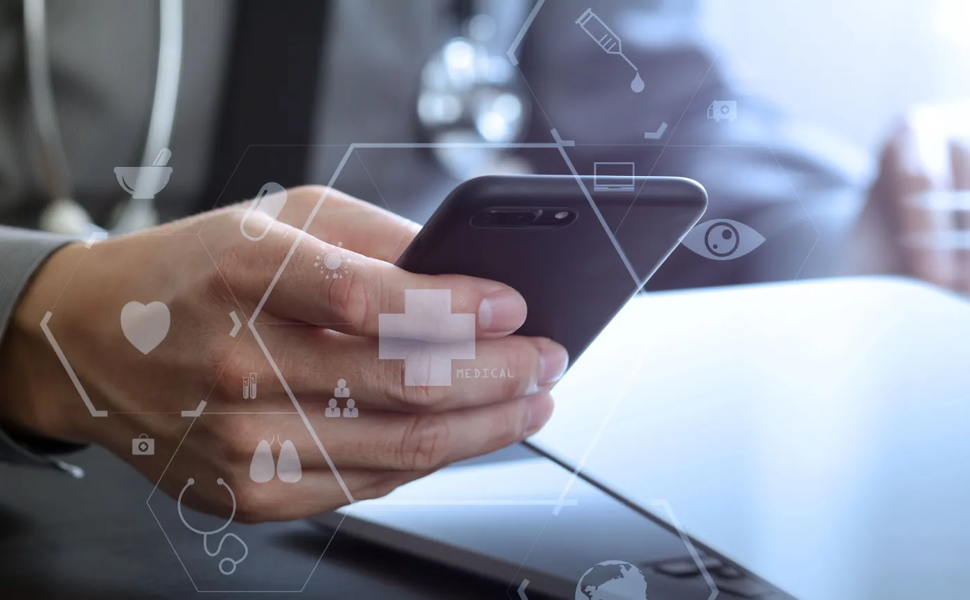 Influencer zamiast telemedycyny. Takie postępowanie kończy się tragicznie