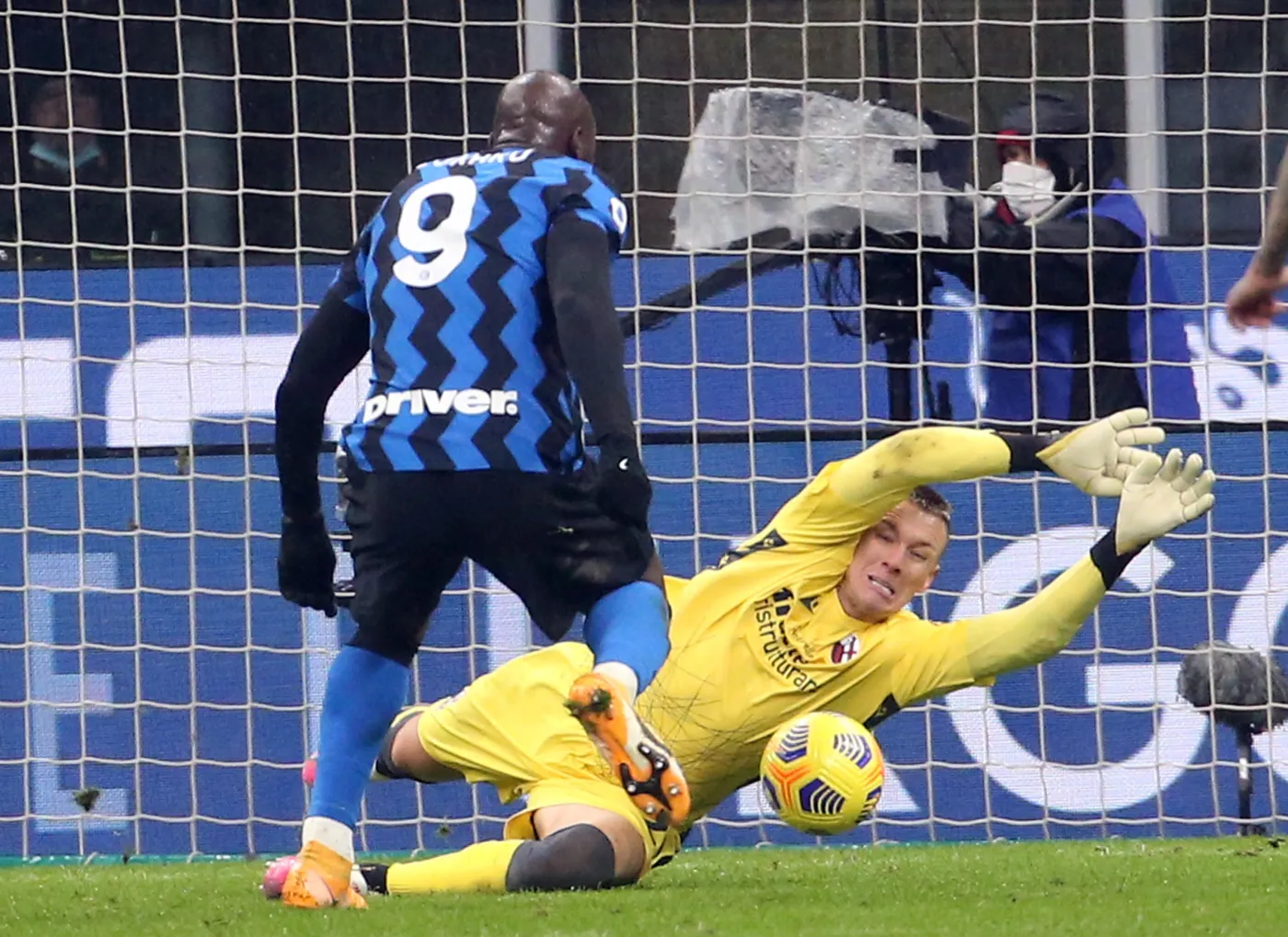 Romelu Lukaku i Łukasz Skorupski