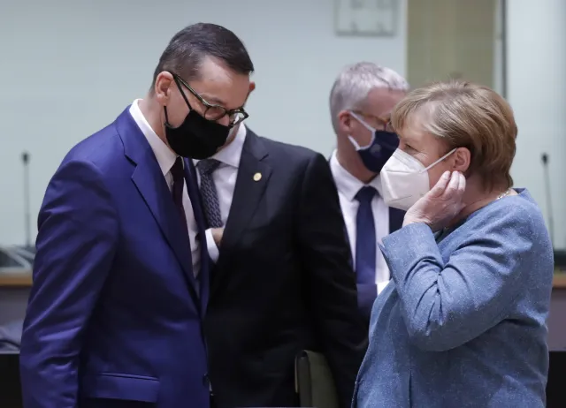 Merkel jak Bismarck. Wciela w życie to, o czym marzył kiedyś Żelazny Kanclerz [FELIETON]