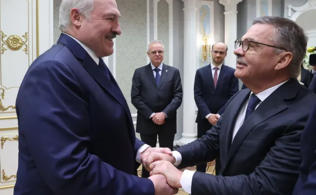 Szef Międzynarodowej Federacji Hokeja po spotkaniu z Łukaszenką: Głupio wyszło [WIDEO]