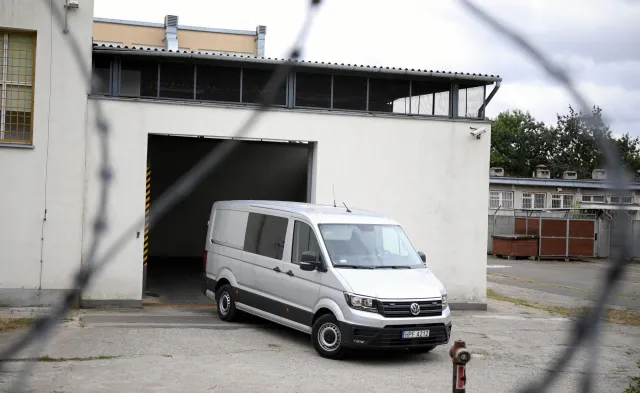 Kajetan P. skazany na dożywocie. Funkcjonariusze SW: Zachowuje się w specyficzny sposób