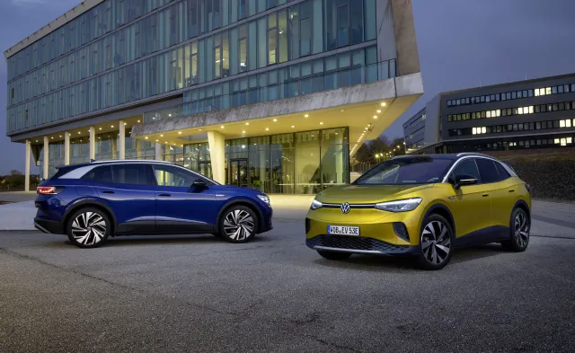 Volkswagen ID.4 już w Polsce. Seryjny model 26 tys. zł tańszy niż Skoda Enyaq